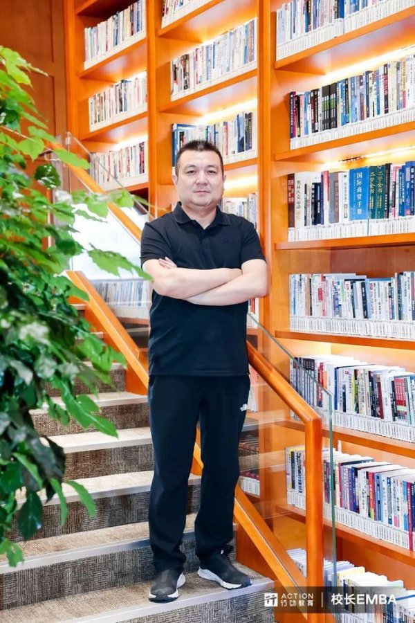 专业实盘策略服务 致敬 2025 山东畜牧业博览会 40 年！河南万华畜牧的多维变革之路